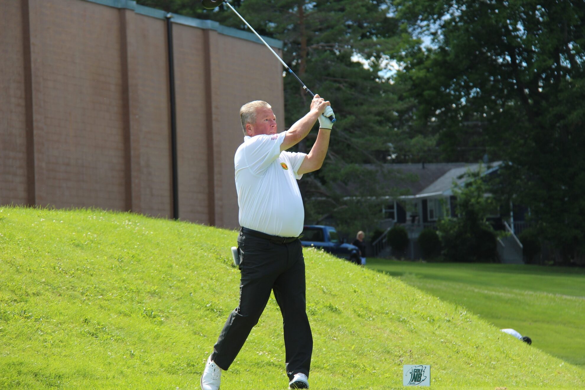 Reevey & Batchelor hold clubhouse leads in the 2022 NB MidMaster